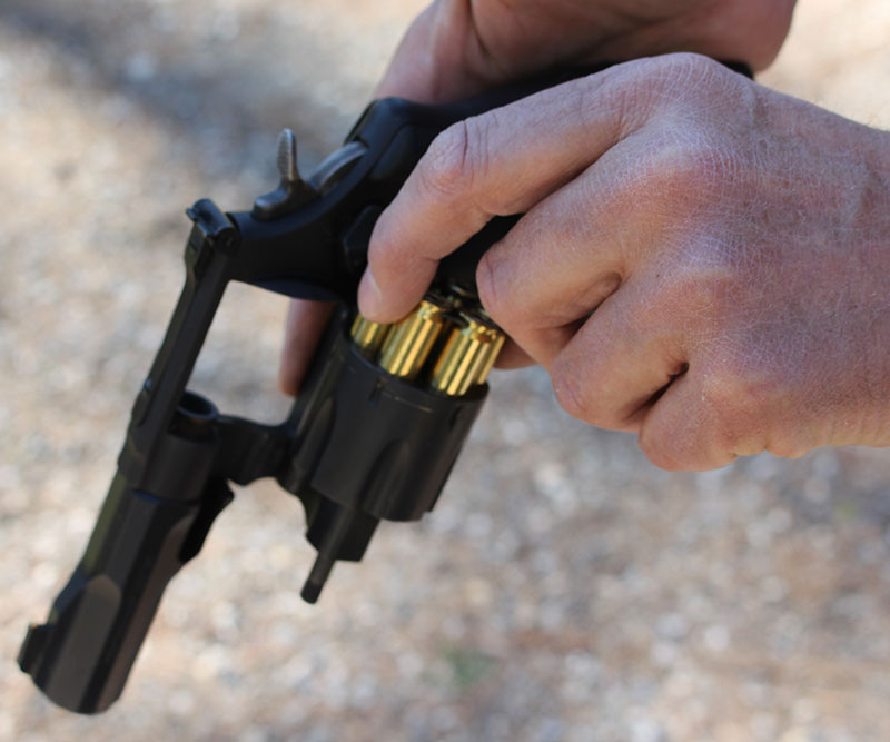 Loading Thunder Ranch .45 with full-moon clip.