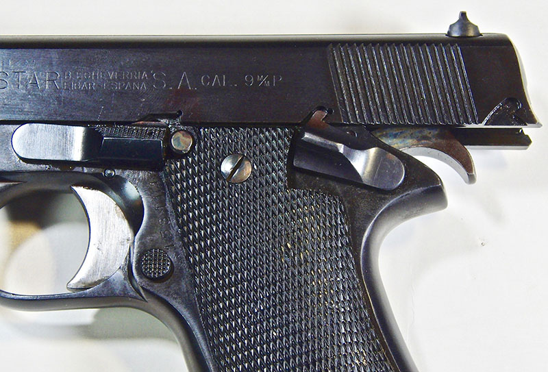 Aid to disassembly is takedown notch in the slide, into which the safety goes to hold open the slide for removal of the slide release/takedown lever. This has also always been a useful feature on the Browning Hi Power.