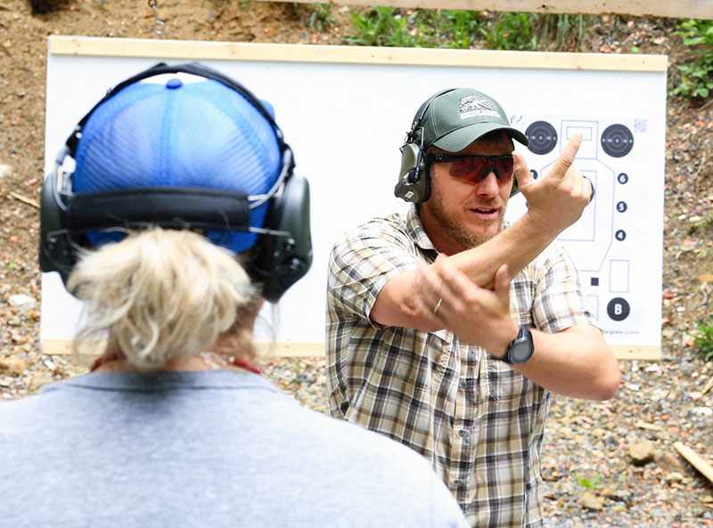 Rapier reviews importance of keeping weapon in your line of sight "work space."