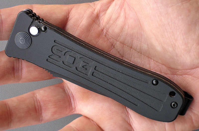 Strat Ops is perfectly sized for discreet everyday carry and is relatively lightweight.