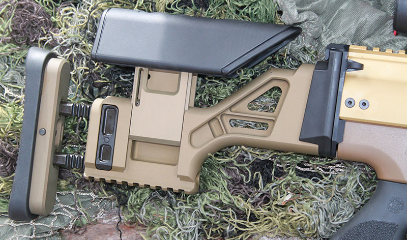 FN SCAR 20S buttstock is adjustable for length of pull and comb height.