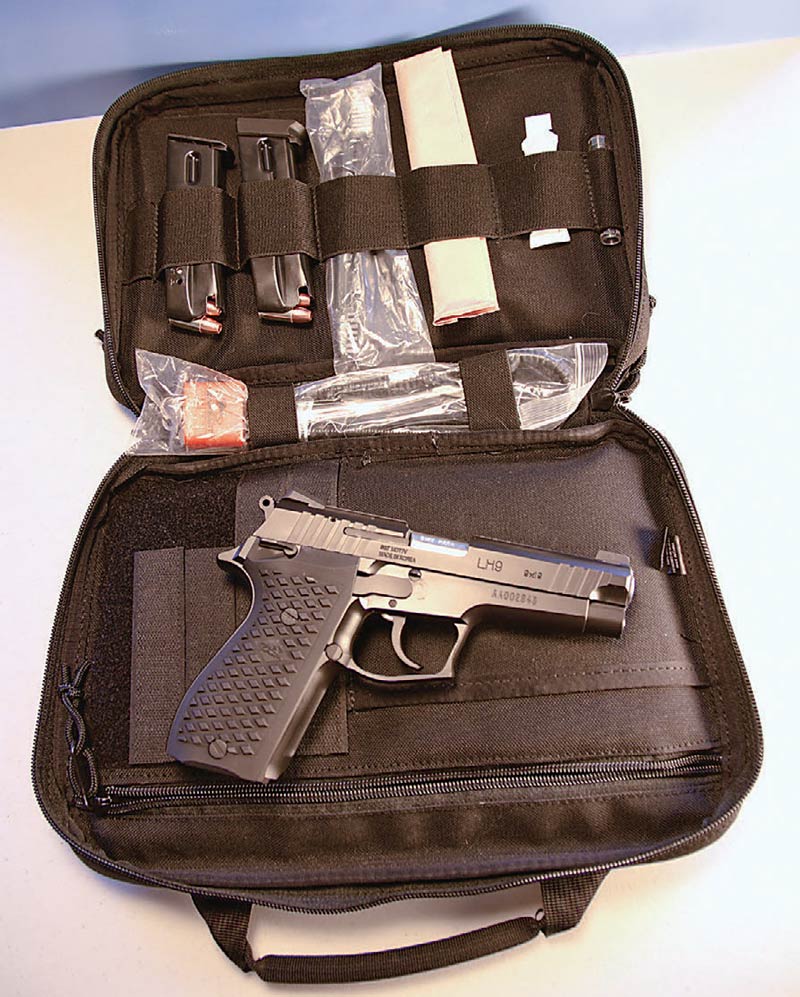 All-Lionheart-pistols-are-shipped-in-a-convenient,-well-thought-out,-customizable-range-case