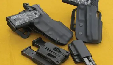 Both-guns-fit-into-author’s-Kydex-from-SheepDog-Knife-&-Gun