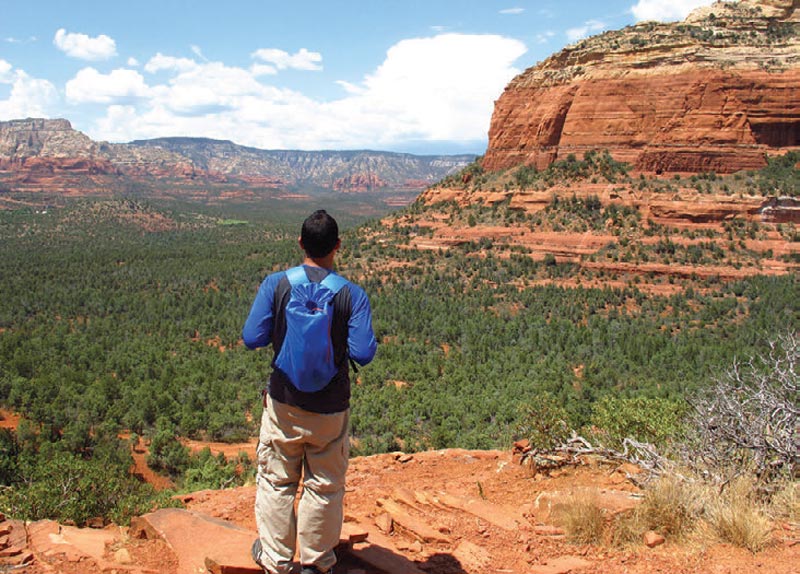 In-Sedona,-Arizona,-the-color-blue-doesn’t-naturally-occur-and-can-be-seen-from-afar