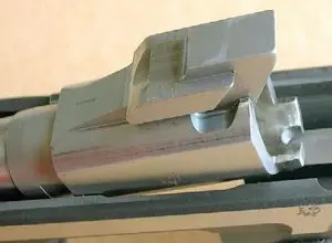 S&W-945-shed-rotating-barrel-link-and-opted-for-fixed-lug