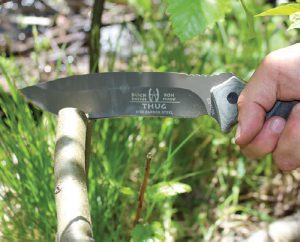 Thug-cut-alder-branches-with-one-or-two-strokes