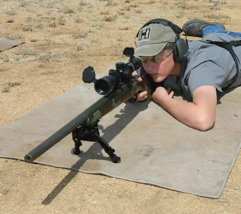 Austin-Hansen-on-the-range-behind-the-M40