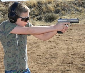 Austin-Hansen-prepares-to-fire-Ruger-SR45