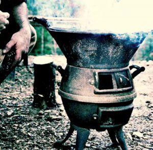 Cast-iron-potbellied-stove