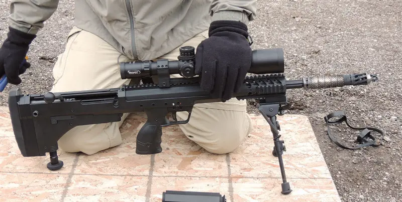 Desert-Tech-.308-rifle-with-OSS-Flash-Hider-Muzzle-Brake