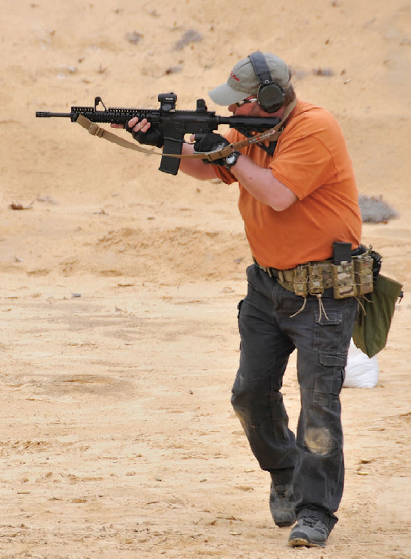Engaging-targets-while-moving-laterally-during-Daniel-Defense-hosted-training-with-Orion-Applications