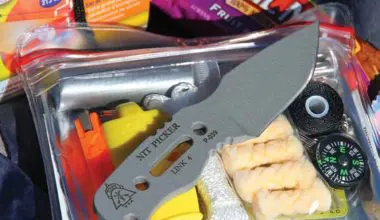 It-doesn’t-have-to-be-a-Rambo-knife-to-qualify-as-a-survival-knife