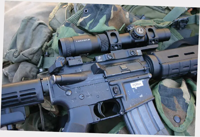 M4-with-Leupold-1-4X-variable-optic