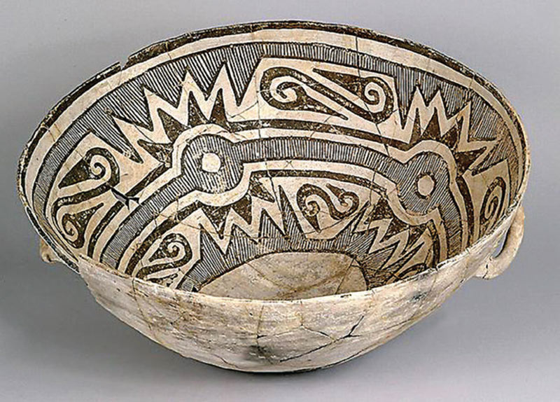Note-how-thinly-this-Chaco-Anasazi-bowl-from-New-Mexico-was-coil-built,-and-extensively-decorated-inside