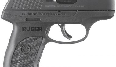 Right-side-of-Ruger-LC9s-with-flat-magazine-floorplate-in-place