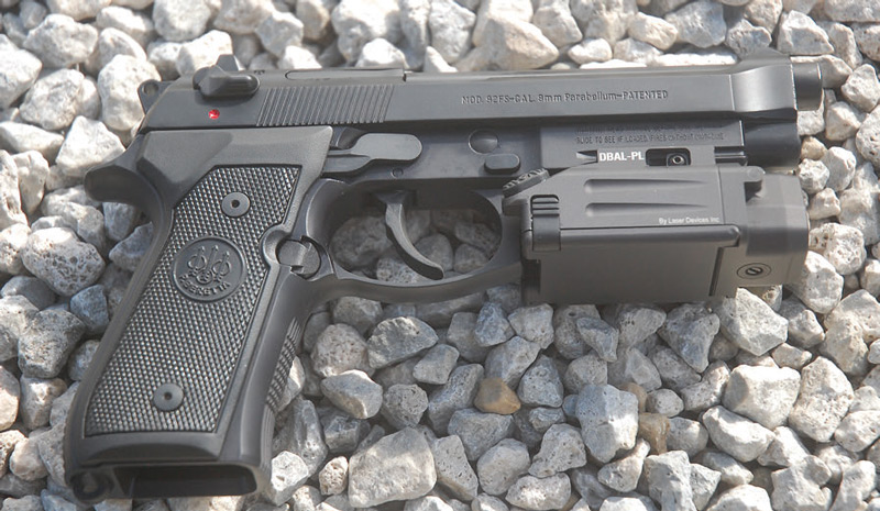 Right-side-view-mounted-on-Beretta-M9A1-pistol