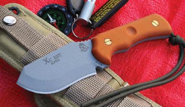 TOPS-XcEST-Alpha-Survival-Knife-is-made-of-440-C-stainless-steel-and-grey-powder-coated