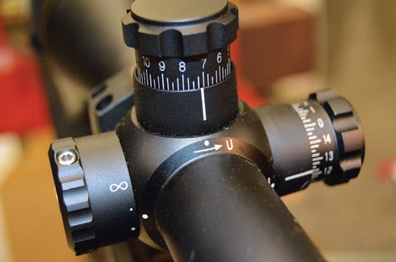 Turret-knobs-of-Leupold-Mk4-scope