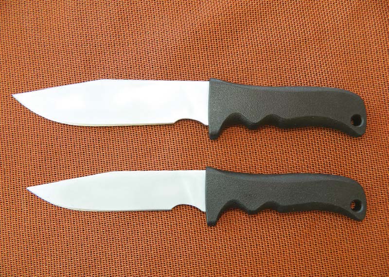 Knives-are-hardened-to-58-60HRc-and-double-tempered-with-a-cryogenic-treatment