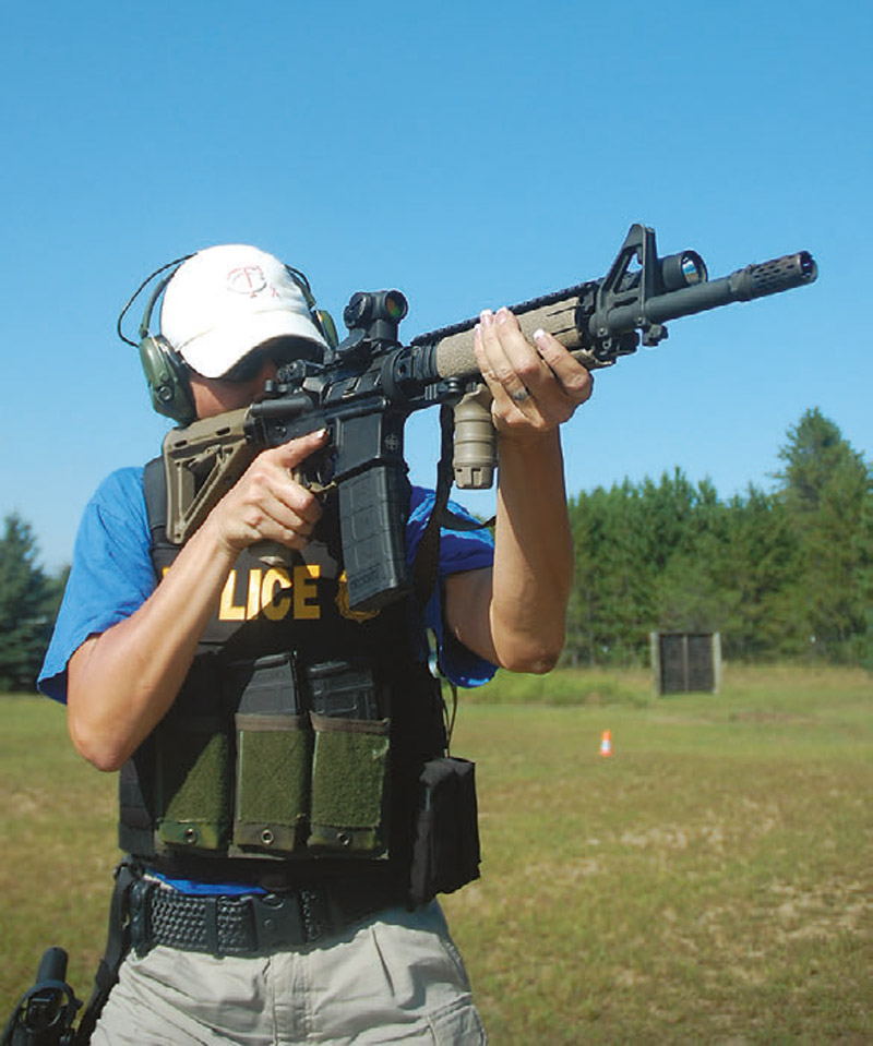 Lora-Strauss-engages-target-at-class-in-Black-River-Falls