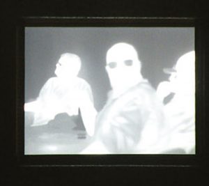 Picture-shot-handheld-through-thermal-viewer