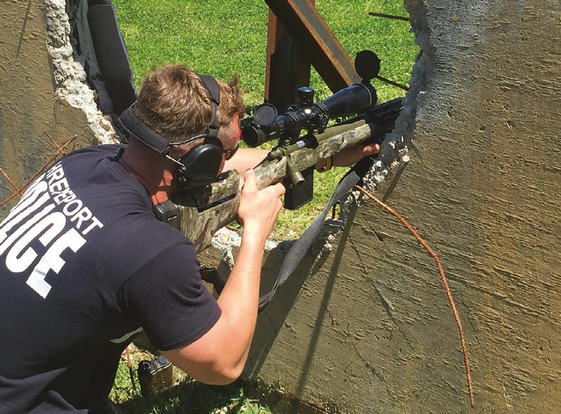 Sniper-training-out-to-900-yards-using-field-expedient-positions