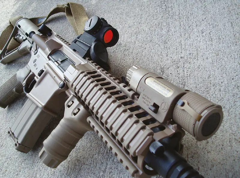 Stephan-Hilliard’s-LWRC-M6A2-PSD-(6.8mm)-has-no-BUIS-but-has-Insight-SU-233-from-SOPMOD-Kit-mounted-at-12-o’clock