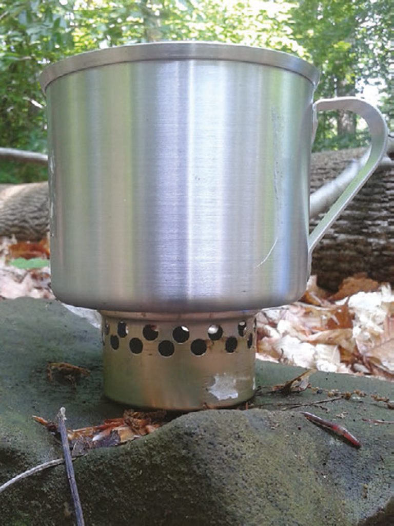 Super-Cat-alcohol-stove-is-lightest-weight-stove-author-has-ever-heard-of