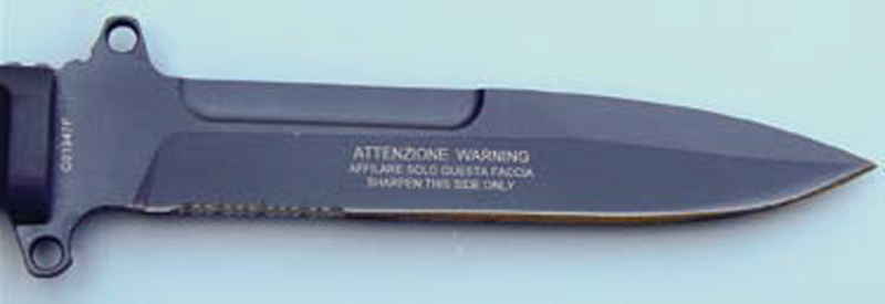 Warning-in-Italian-and-English-on-Landing-Force’s-blade-reminds-user-to-sharpen-only-one-side