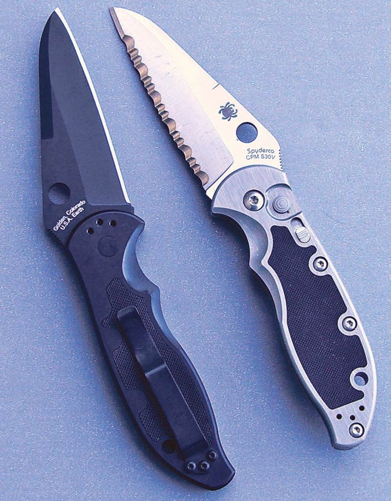 Black-Embassy-auto-(left)-with-plain-blade-and-Satin-Embassy-auto-(right)-with-serrated-blade