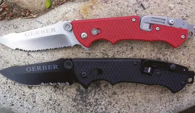 Both-Rescue-(top)-and-CLS-(bottom)-feature-good-sized-folding-belt-cutter-(right)