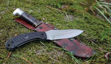 N’yati-is-a-working-tactical-knife-in-the-tradition-of-the-frontiersmen’s-Green-River-knives