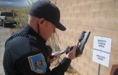 Proper Unloading Procedures - SWAT Survival | Weapons | Tactics