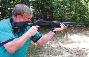 Benelli-M3-shotgun-with-military-type-collapsible-stock-is-quite-good