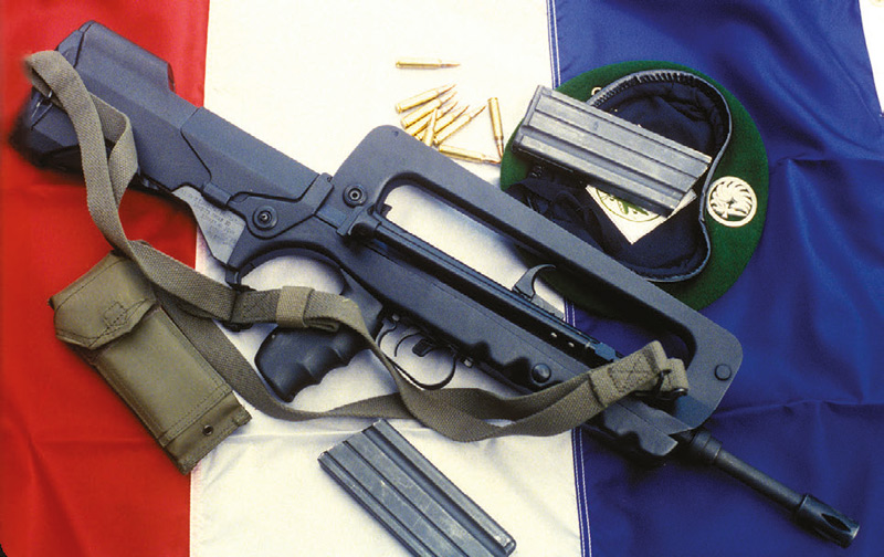 FAMAS-rifle-with-beret-of-French-Foreign-Legion-paratroops