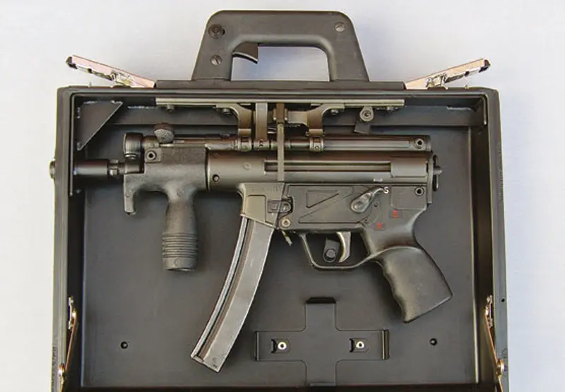 MP5K-mounted-in-special-briefcase-designed-to-allow-it-to-be-carried-clandestinely